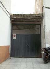 Entrada a cocheras y solares…